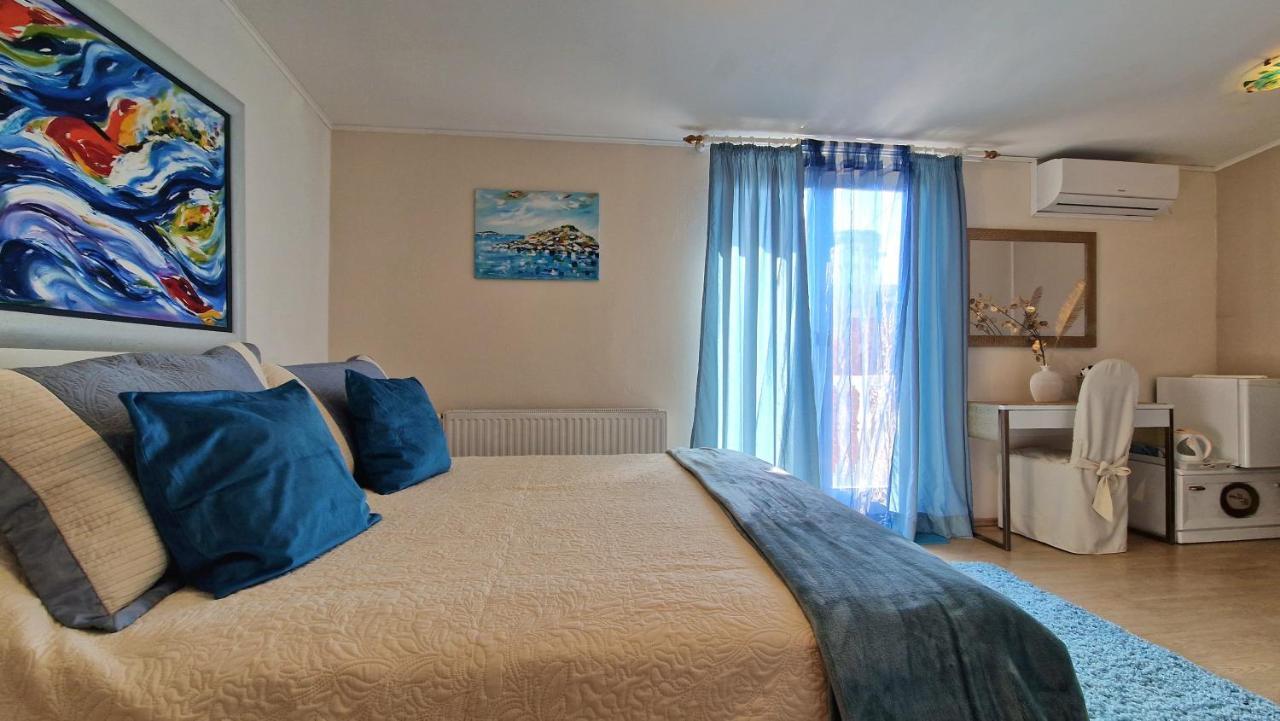 Guest House Villa Ines - Annex Bed & Breakfast Zadar