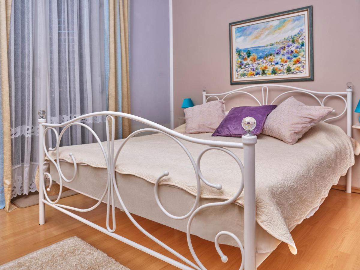Guest House Villa Ines - Annex 3*