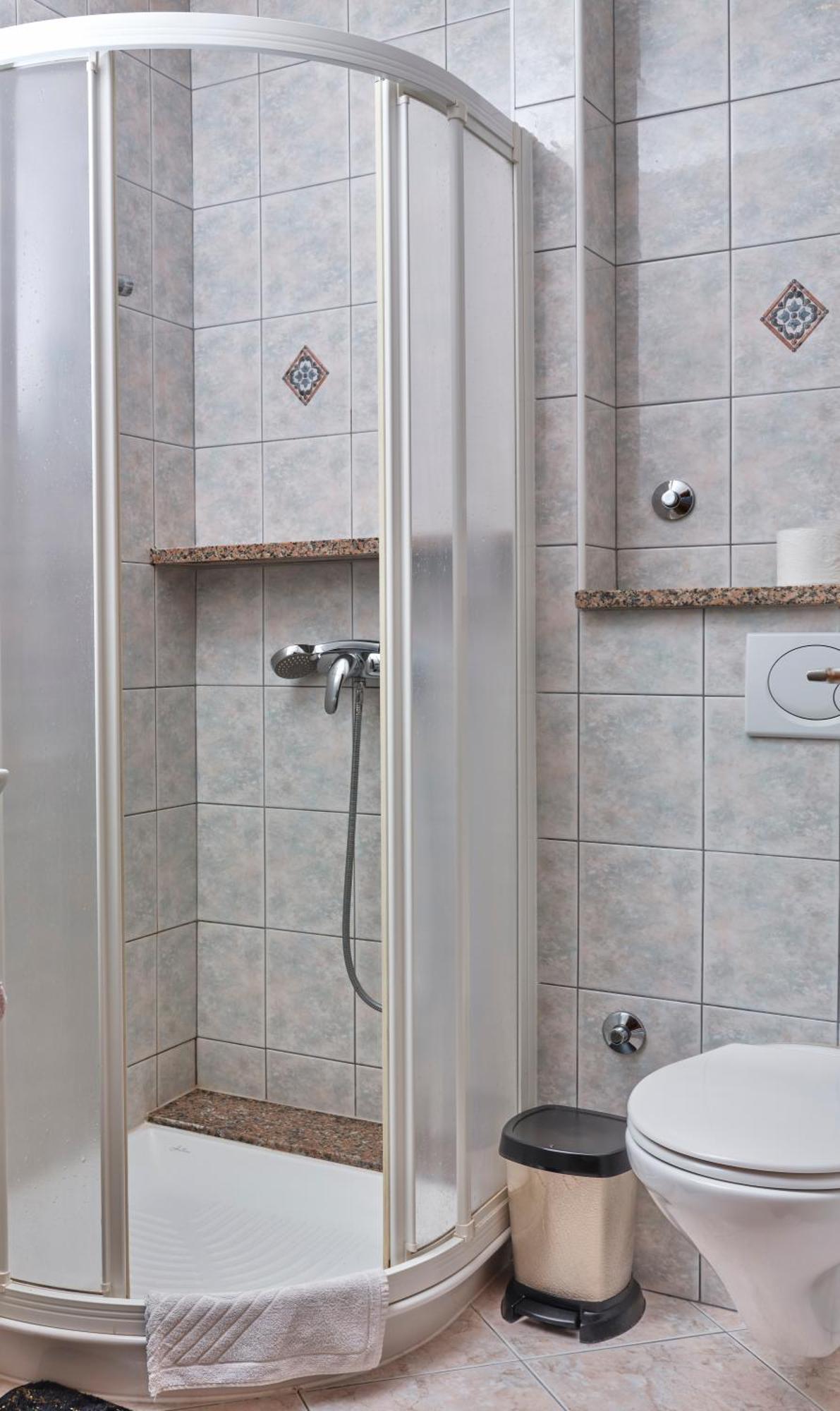 Guest House Villa Ines - Annex Bed & Breakfast 3*